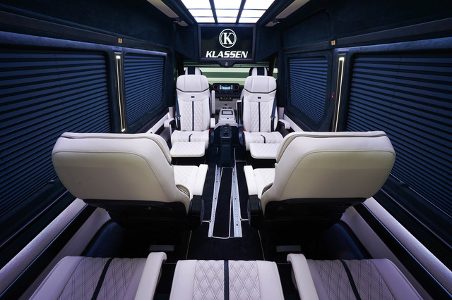 مرسيدس بنز Sprinter 319VIP BUS